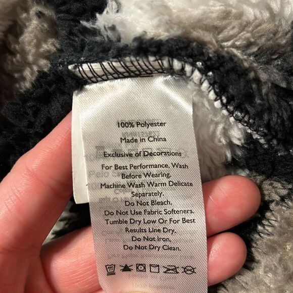 Eddie Bauer We Wander Plush 1/4 Zip Neutral Camo pull over Small - Picture 6 of 6